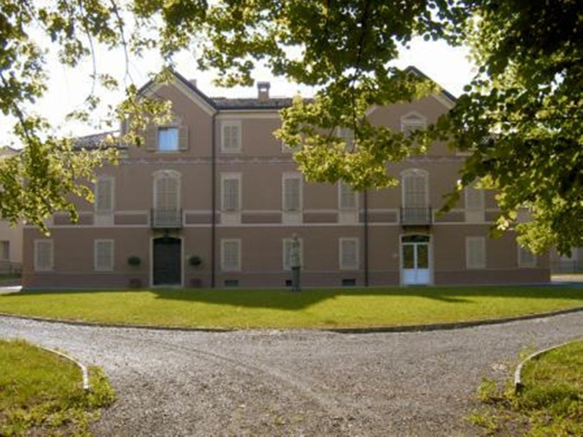 Villa Meli Lupi - Residenze Temporanee Parma Zewnętrze zdjęcie