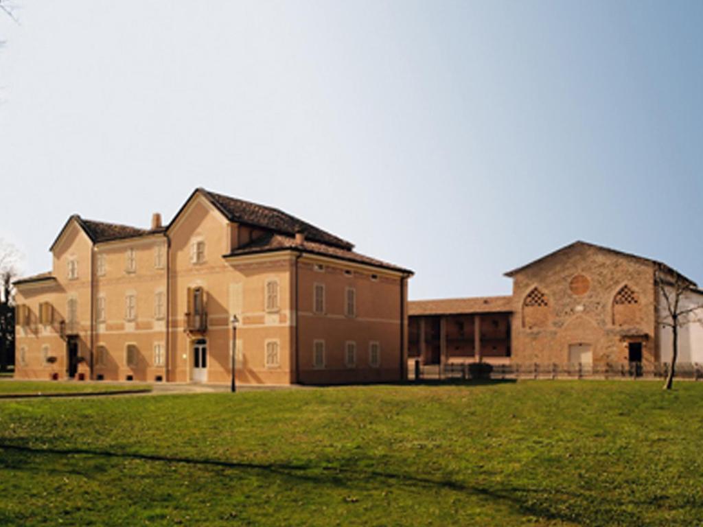 Villa Meli Lupi - Residenze Temporanee Parma Zewnętrze zdjęcie