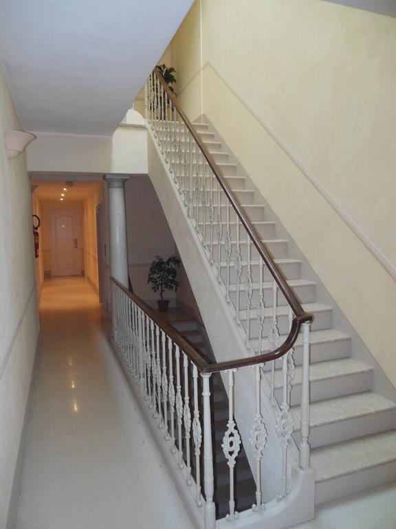 Villa Meli Lupi - Residenze Temporanee Parma Zewnętrze zdjęcie