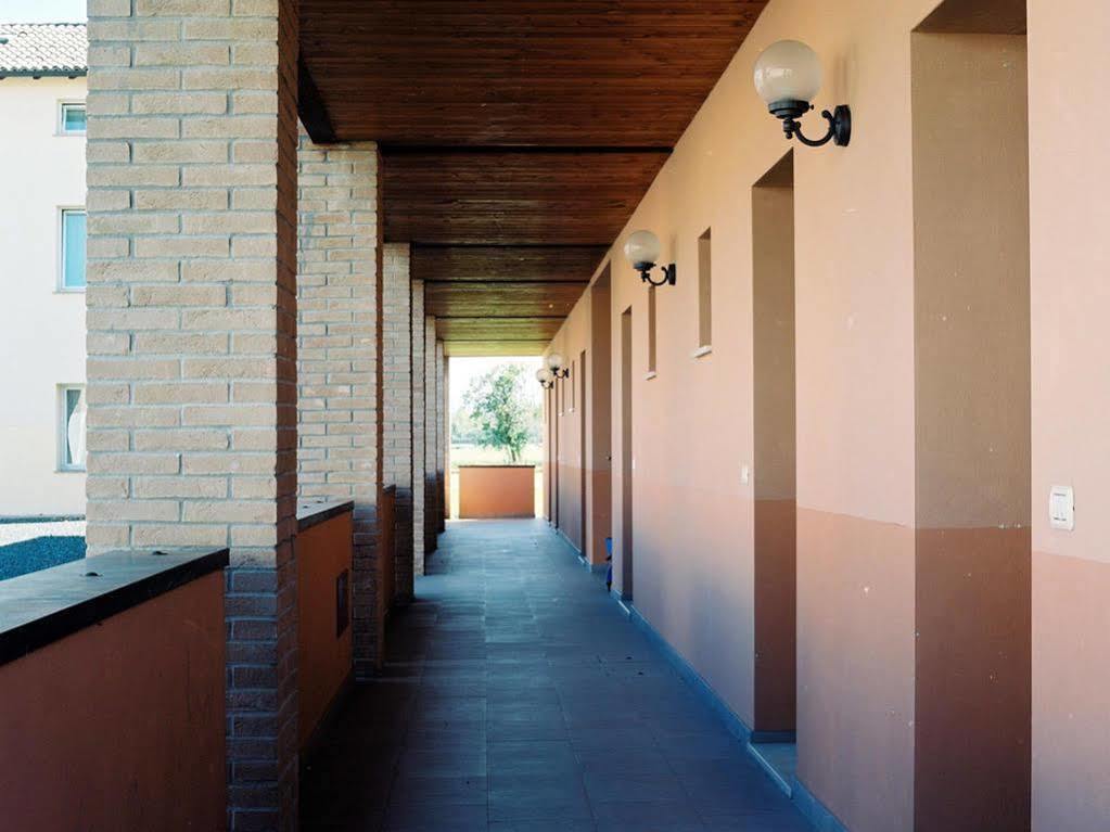 Villa Meli Lupi - Residenze Temporanee Parma Zewnętrze zdjęcie