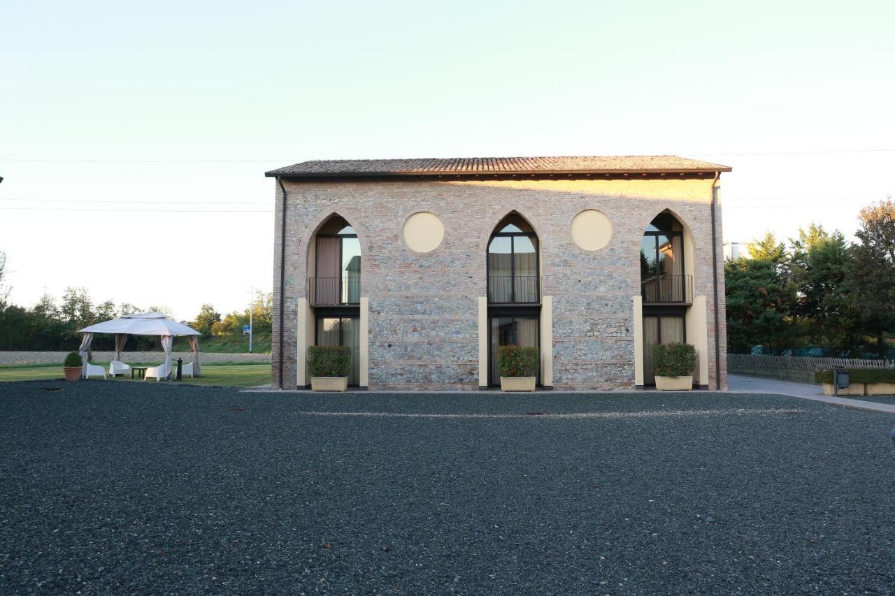 Villa Meli Lupi - Residenze Temporanee Parma Zewnętrze zdjęcie